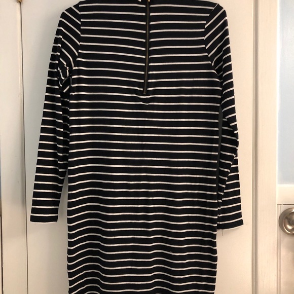 Slim fit navy zip up dress - Picture 2 of 3